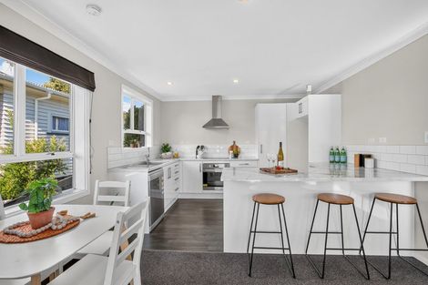 Photo of property in 67 Clawton Street, Westown, New Plymouth, 4310