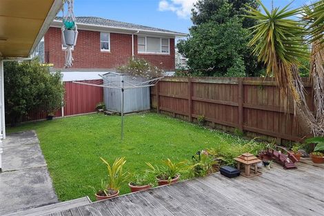 Photo of property in 2/1 Grassways Avenue, Pakuranga, Auckland, 2010
