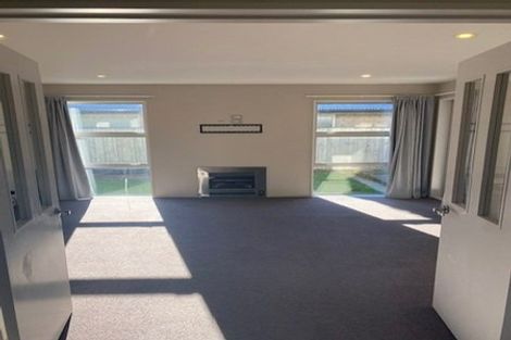 Photo of property in 28 Hakatere Road, Pegasus, 7612