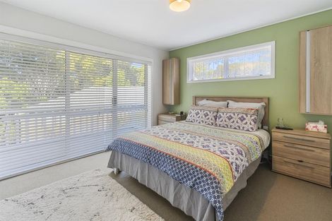 Photo of property in 102 Lawrence Crescent, Hillpark, Auckland, 2102