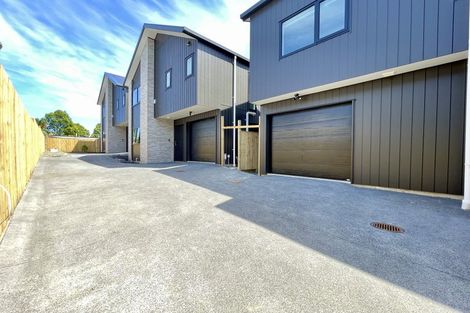 Photo of property in 6 Vanbrugh Place, Bucklands Beach, Auckland, 2014