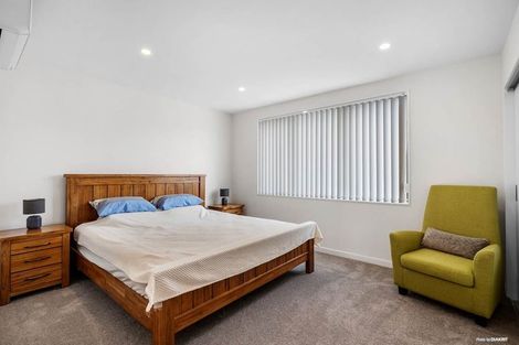 Photo of property in 24 Stephen Avenue, Henderson, Auckland, 0610