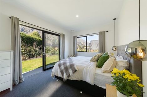 Photo of property in 29 Glenfiddich Road, Jacks Point, Queenstown, 9371