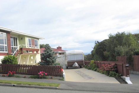 Photo of property in 96 Perth Street, Holmes Hill, Oamaru, 9401
