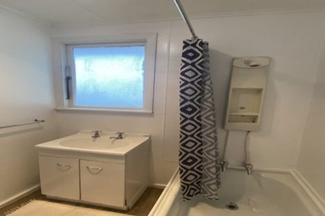 Photo of property in 7 Plowman Crescent, Onekawa, Napier, 4110