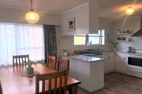 Photo of property in 8b Carr Street, Te Kamo, Whangarei, 0112