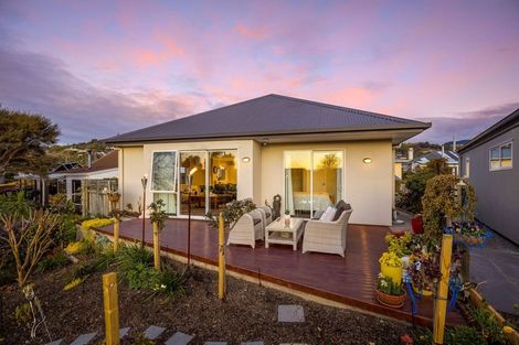 Photo of property in 8 Centennial Road, Tahunanui, Nelson, 7011