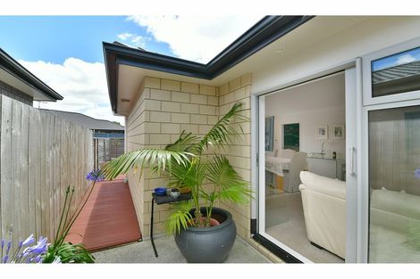 Photo of property in 43b Doment Crescent, Orewa, 0931