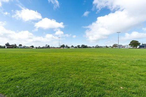 Photo of property in 80d Matipo Road, Te Atatu Peninsula, Auckland, 0610