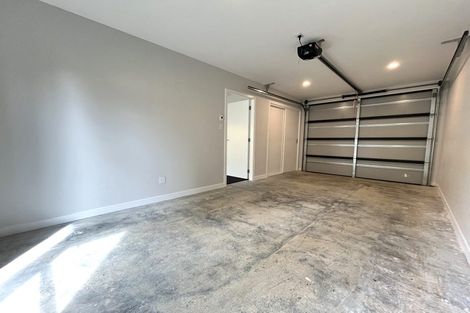 Photo of property in 49 Taylor Terrace, Tawa, Wellington, 5028