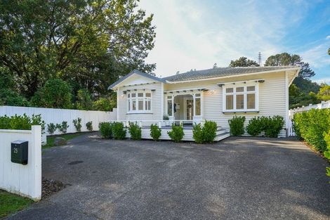 Photo of property in 25 Black Beech Street, Birchville, Upper Hutt, 5018