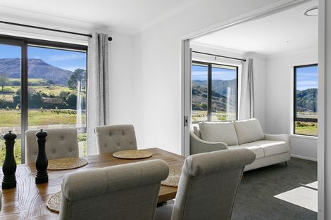 Photo of property in 1 Lemonwood Lane, Kinloch, Taupo, 3377