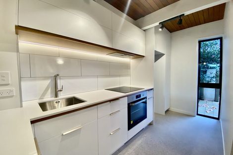 Photo of property in 2/67 Saint Albans Street, St Albans, Christchurch, 8014