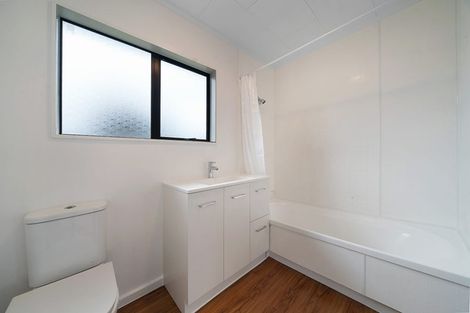 Photo of property in 51 Hindmarsh Street, Henderson, Auckland, 0612