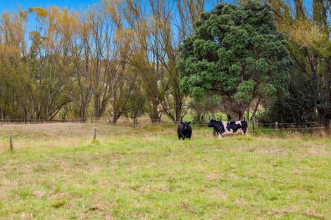 Photo of property in 1180 Oneriri Road, Kaiwaka, 0573