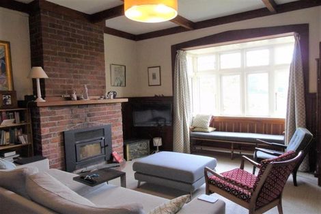 Photo of property in 12 Harland Street, Brooklyn, Wellington, 6021