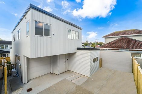 Photo of property in 3b Tui Street, Belmont, Auckland, 0622