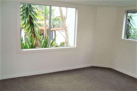 Photo of property in 2/8 Sarsfield Street, Herne Bay, Auckland, 1011