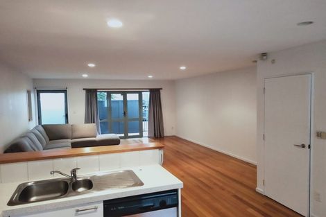 Photo of property in 4a Wilkins Street, Freemans Bay, Auckland, 1011