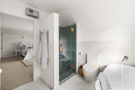 Photo of property in 12 Ewan Place, Taradale, Napier, 4112