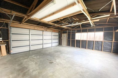 Photo of property in 108 Tirimoana Road, Te Atatu South, Auckland, 0602