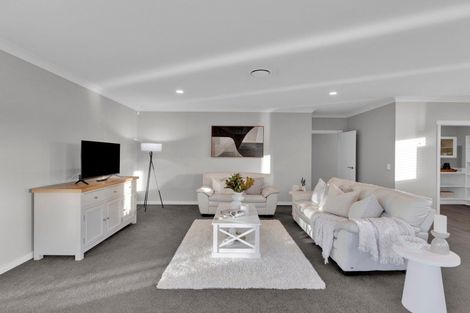 Photo of property in 6 Audrey Place, Flagstaff, Hamilton, 3210