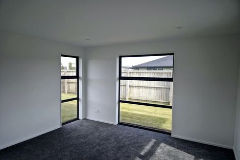 Photo of property in 9 Ivan Mauger Place, Rolleston, 7615
