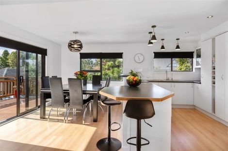 Photo of property in 42 Weza Lane, Kumeu, 0810