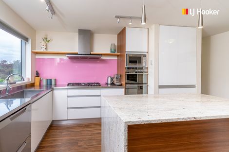 Photo of property in 25 Sretlaw Place, Brockville, Dunedin, 9011