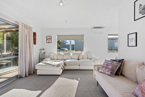 Photo of property in 43 Peter Snell Road, Ruakaka, 0116