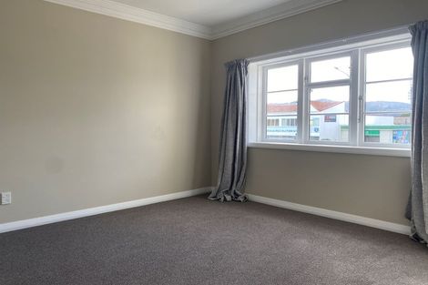 Photo of property in 73 Whites Line East, Waiwhetu, Lower Hutt, 5010