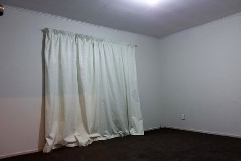 Photo of property in 533 Massey Road, Mangere, Auckland, 2022