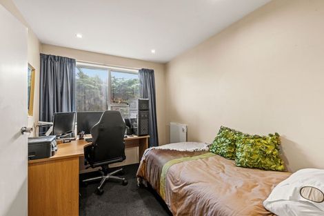 Photo of property in 1/9 Kawau Crescent, Bromley, Christchurch, 8062