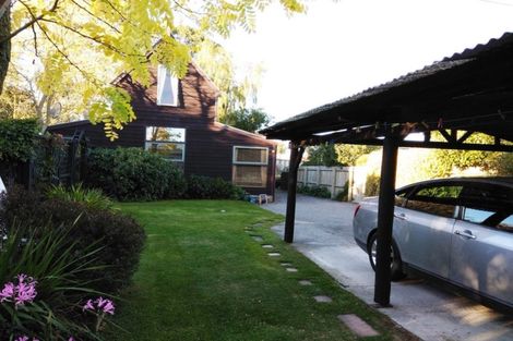 Photo of property in 10 Snowdon Place, Darfield, 7510