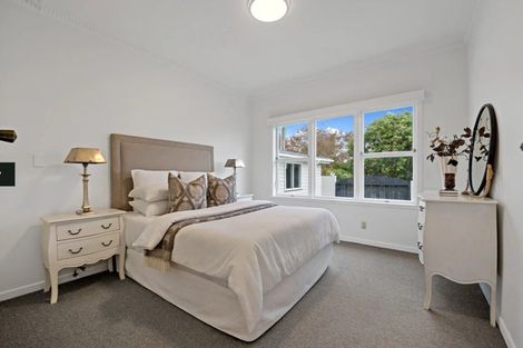 Photo of property in 4 Bloomfield Place, Epsom, Auckland, 1023