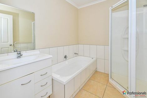 Photo of property in 55 Pukaki Road, Mangere, Auckland, 2022