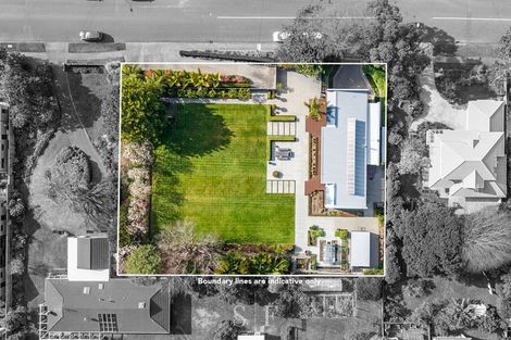Photo of property in 8 Ngarara Road, Waikanae, 5036