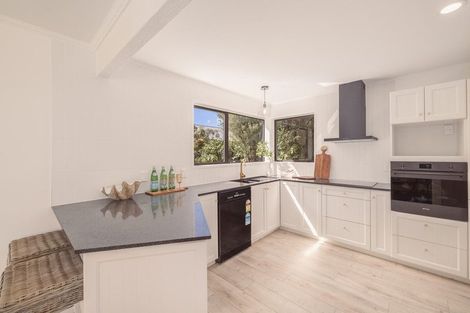 Photo of property in 240 Major Hornbrook Road, Mount Pleasant, Christchurch, 8081