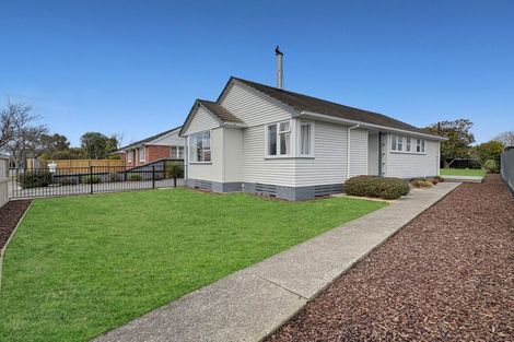 Photo of property in 97 Hoani Street, Northcote, Christchurch, 8052