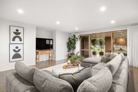 Photo of property in 200e Valley Road, Waimauku, 0881