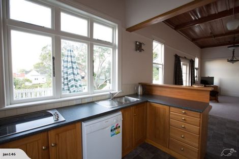 Photo of property in 5a Gilbert Street, Amberley, 7410