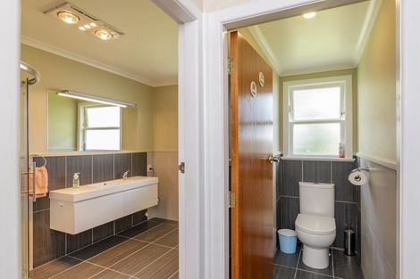 Photo of property in 28 Marlborough Street, Levin, 5510