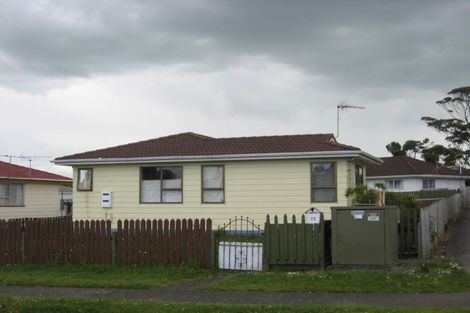 Photo of property in 73 John Walker Drive, Manurewa, Auckland, 2102