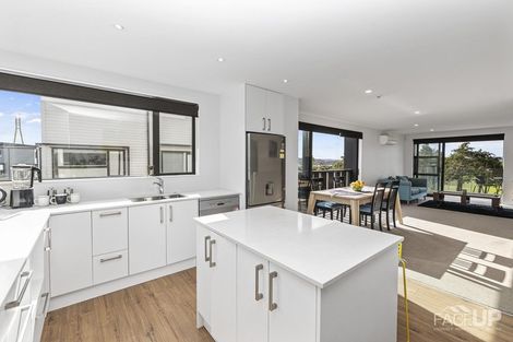 Photo of property in 14 Memorial Park Lane, Hobsonville, Auckland, 0618