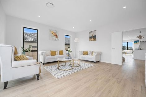 Photo of property in 97 Thomas Road, Flat Bush, Auckland, 2019