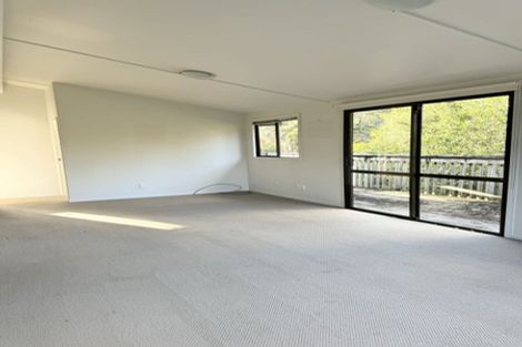Photo of property in 117 Paremoremo Road, Lucas Heights, Auckland, 0632