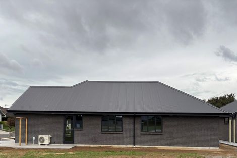 Photo of property in 11 Richards Street, Cambridge, 3434