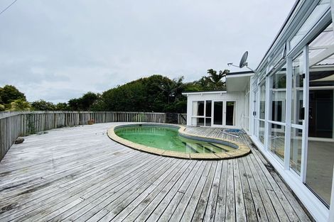 Photo of property in 156 Bleakhouse Road, Mellons Bay, Auckland, 2014