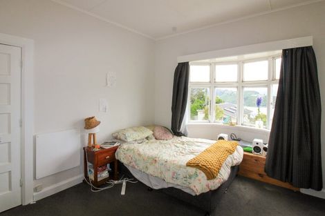 Photo of property in 65 Roseneath Terrace, Roseneath, Wellington, 6011