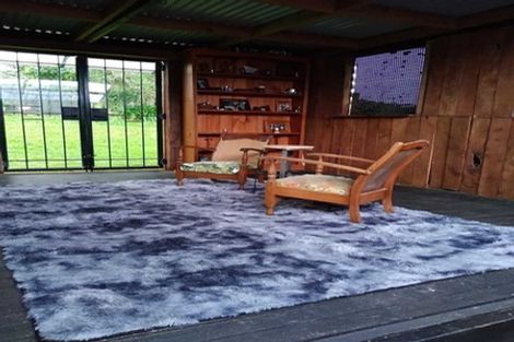 Photo of property in 252 Sturges Road, Henderson, Auckland, 0612